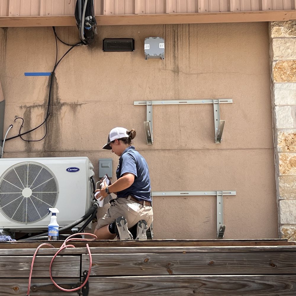 Top 5 Signs You Need Aircon Repairs in the Hills District This Summer